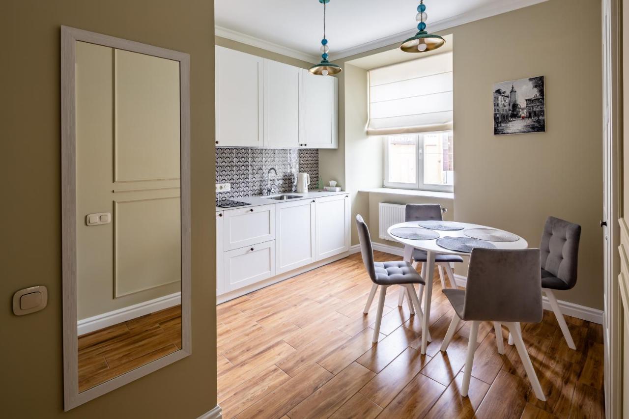 Ferienwohnung Romari Площа Катедральна 8 Lemberg Exterior foto